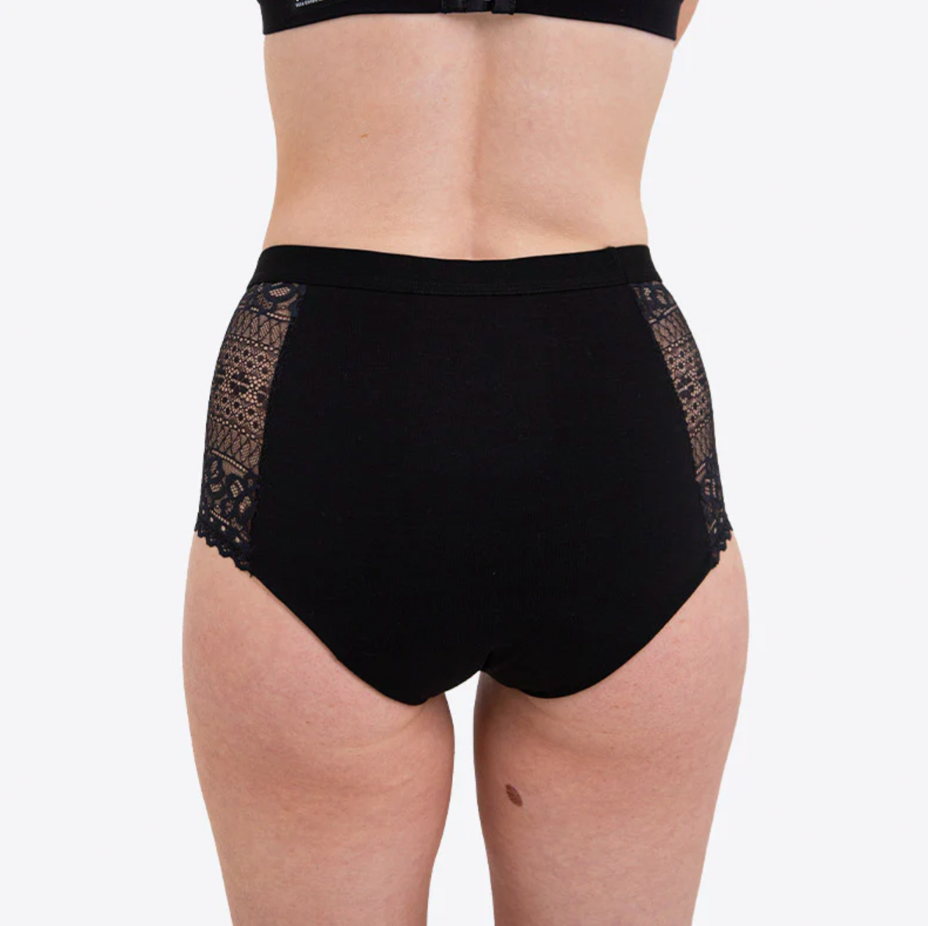 WUKA Ultimate™ Lace - High Waist (Heavy Flow)